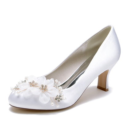 Damen Seidensatin mit Blume Geschlossene Zehe Spool Heel Brautschuhe